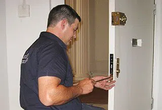 Safe Key Locksmith Service Lehigh Acres, FL 239-260-0739 - locksmith-6